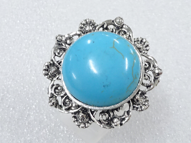 Japanese Kimono / Antique Accessories